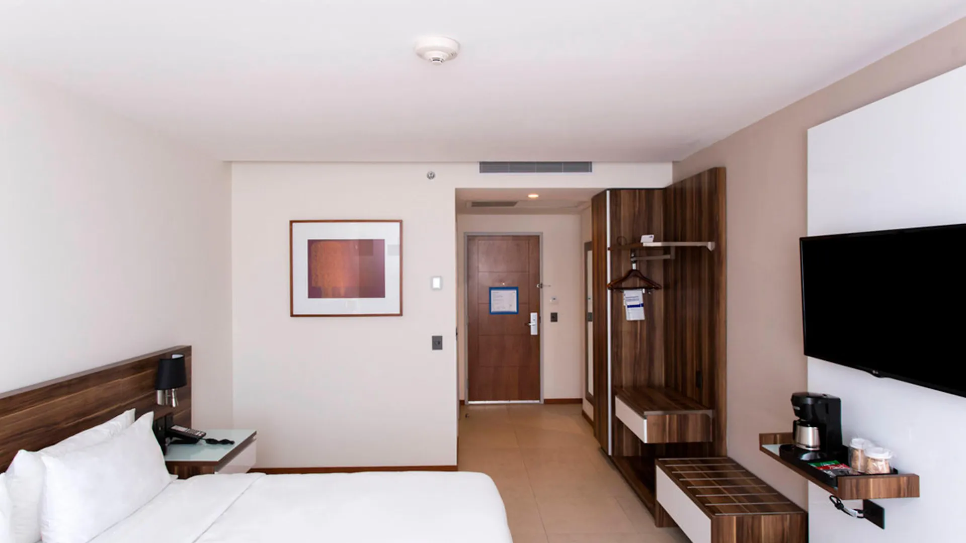 Holiday Inn Express Puerto Vallarta By Ihg Hotel