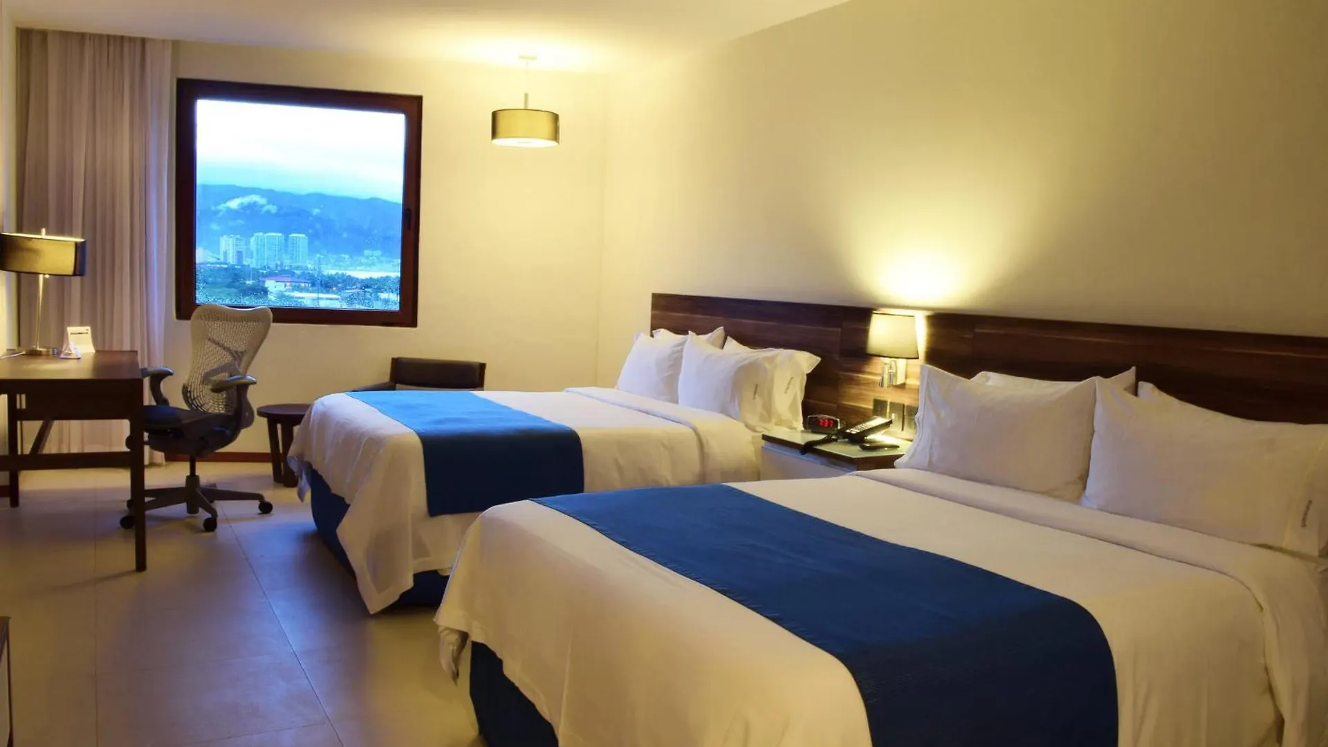 Hotel Holiday Inn Express Puerto Vallarta By Ihg